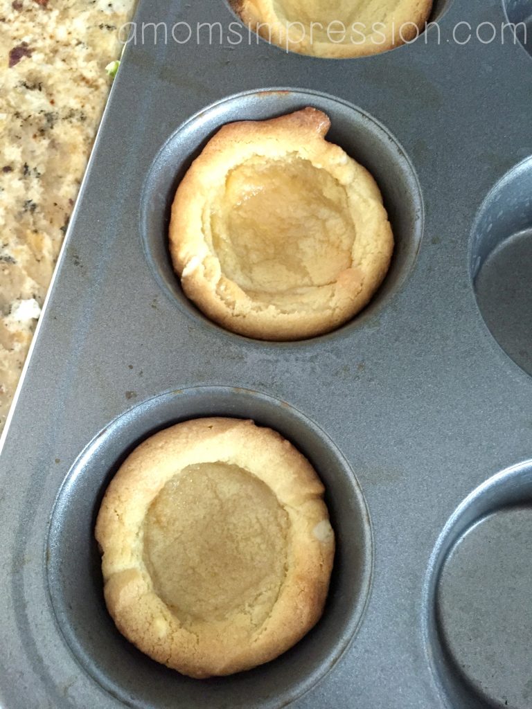 Lemon cookie cups