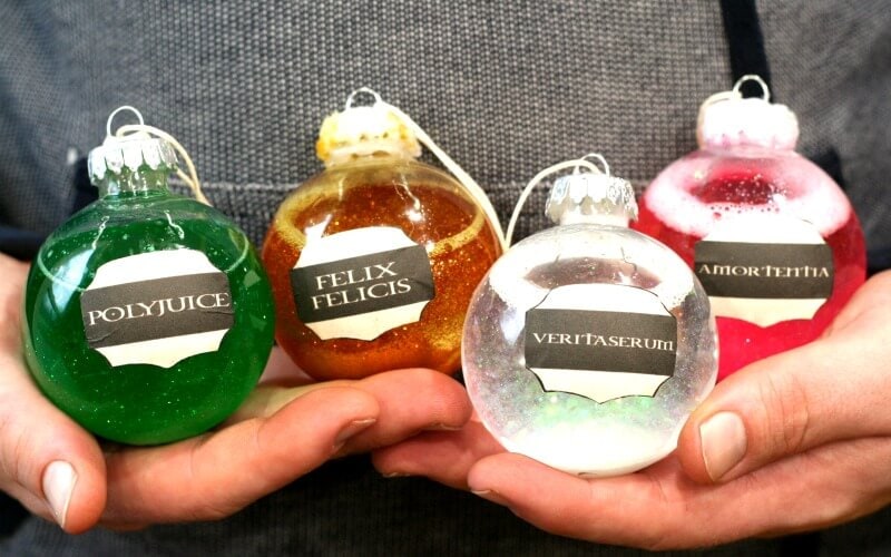 How to make Christmas Ornaments for Harry Potter Party