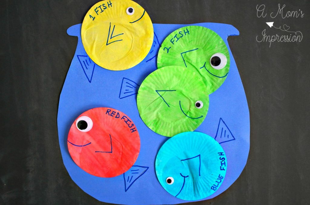 One fish two fish Recipes and Crafts for Dr. Seuss Birthday - This