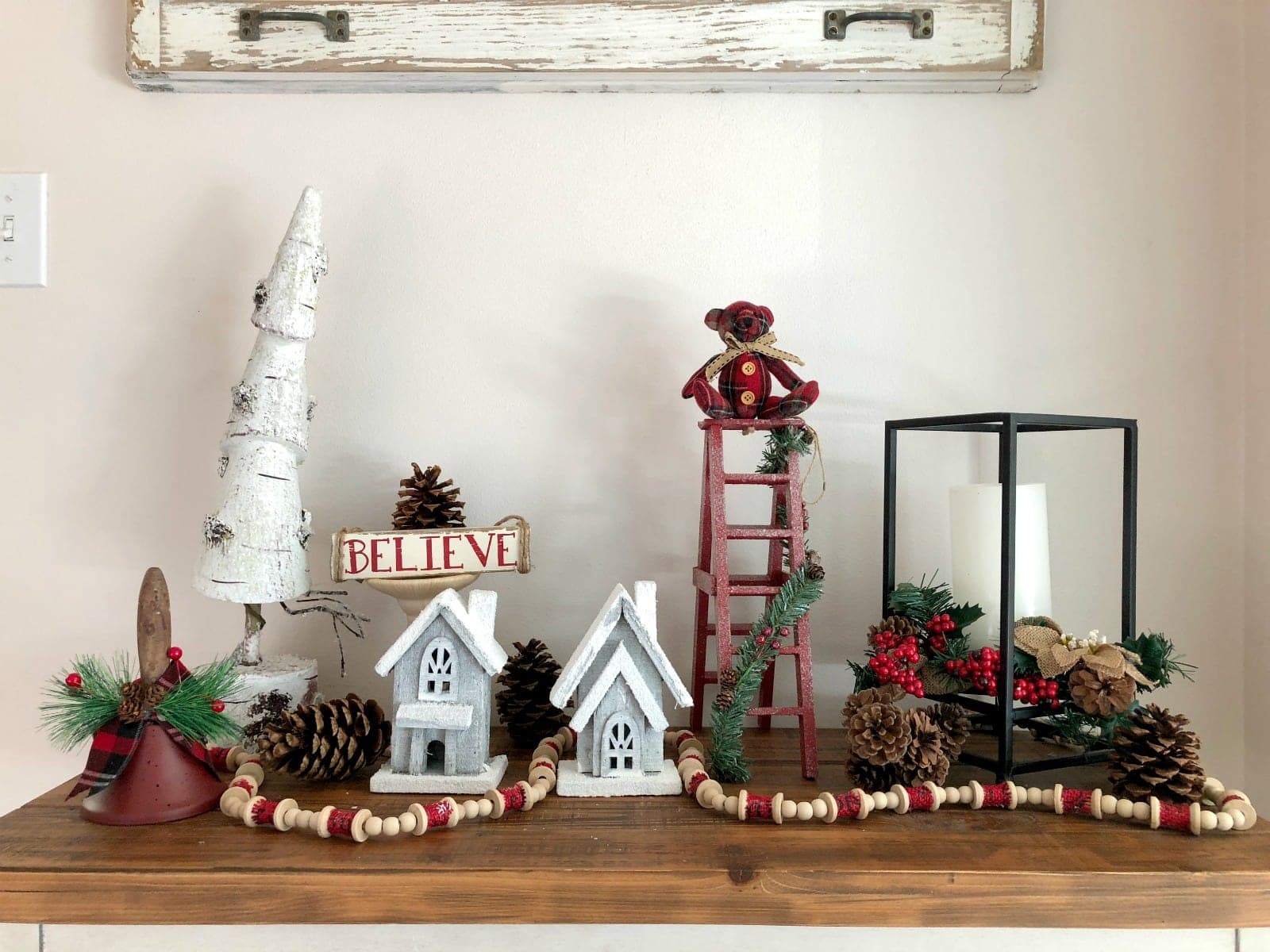 Simple Farmhouse Christmas Decor Ideas On A Budget