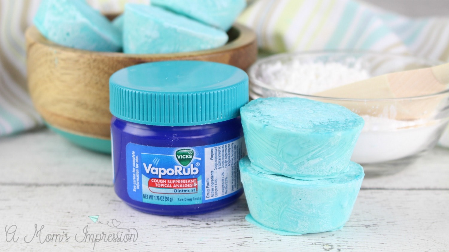 Another great use for Vicks Vapor Rub is to make your own DIY Vicks bath bomb. 