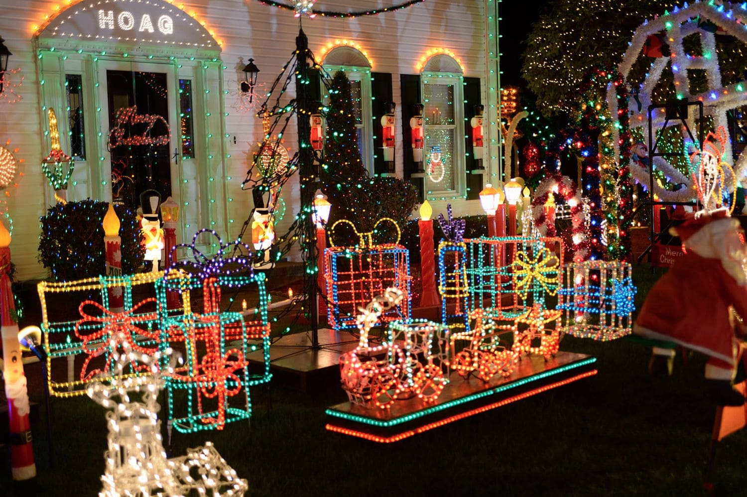 Holiday lights