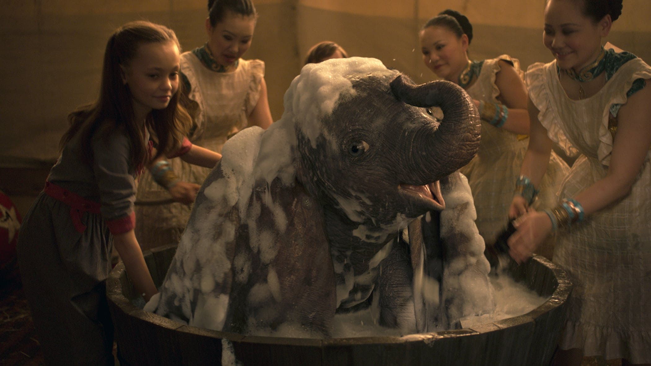 DUMBO taking a bath
