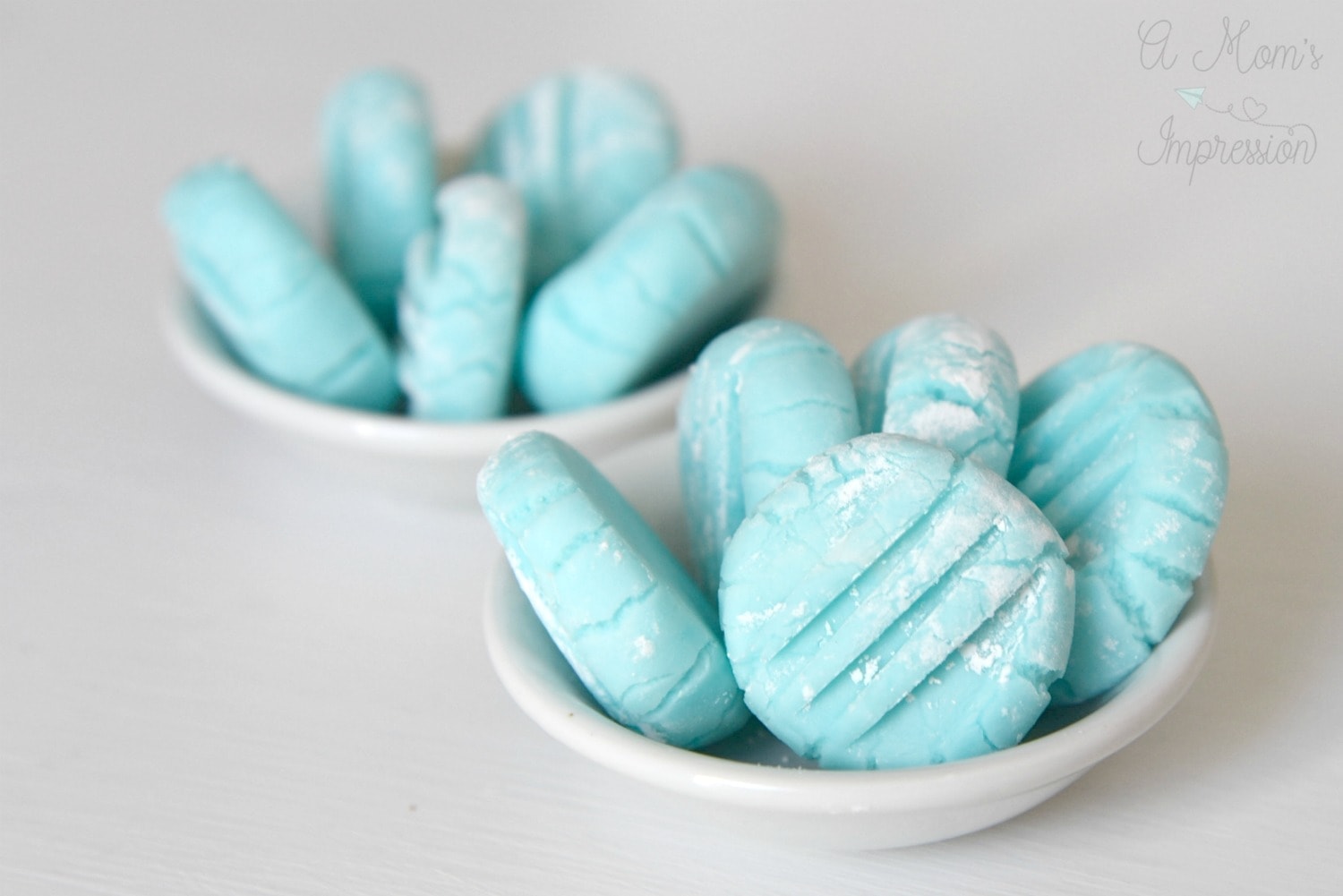 easy cream cheese mints