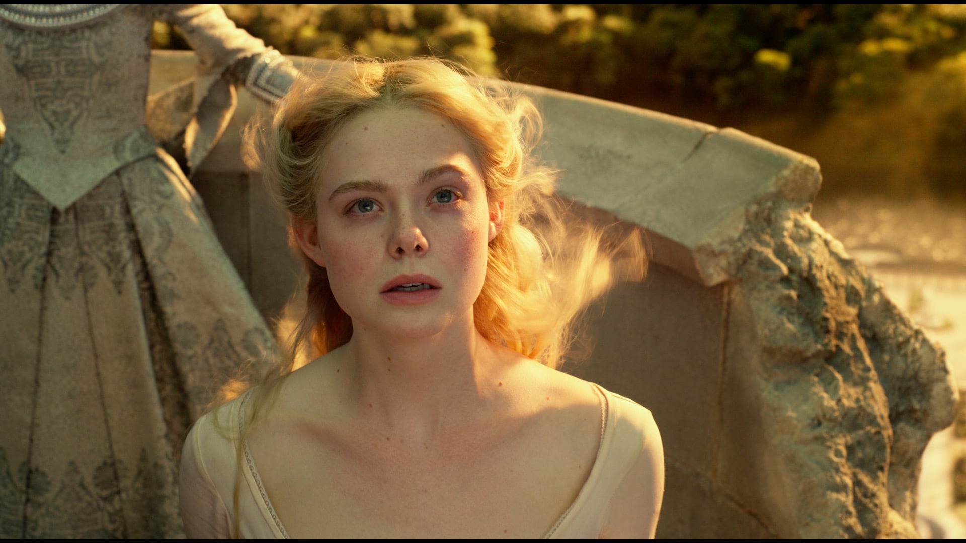 Elle Fanning is Aurora in Disney’s MALEFICENT: MISTRESS OF EVIL.