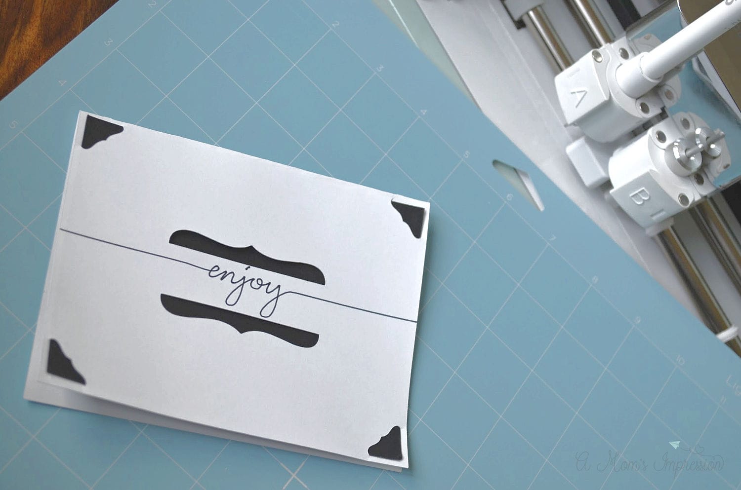 Making a card with Cricut