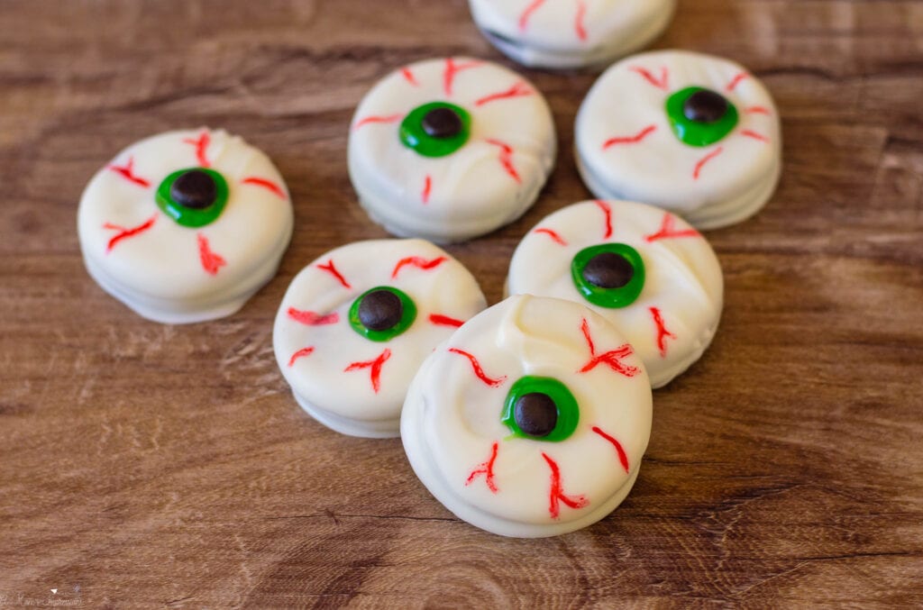 Oreo Eyeballs being served for fun Halloween Treats.