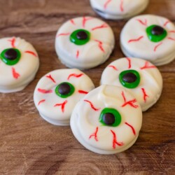 Oreo Eyeballs being served for fun Halloween Treats.